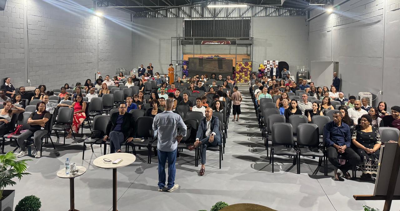 Momento especial da Igreja Embaixada - foto 3